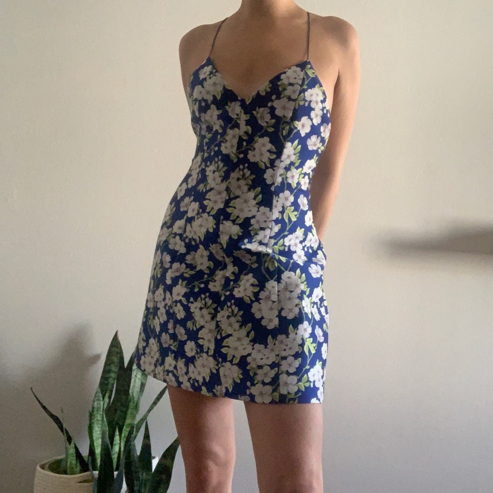 COPY - Alice + Olivia mini dress like new size 6